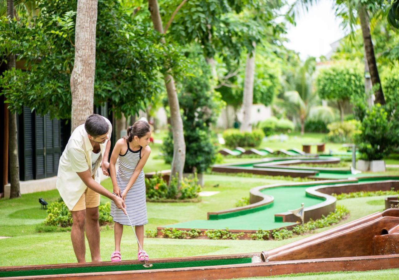 Jpark Island Resort & Waterpark Cebu Мактан Екстериор снимка